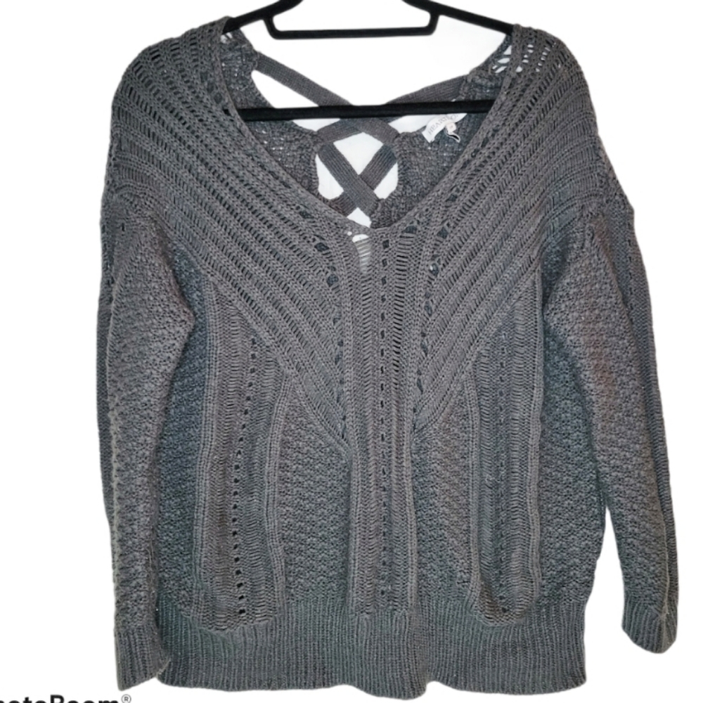 Heartloom gray knit cross back sweater size small